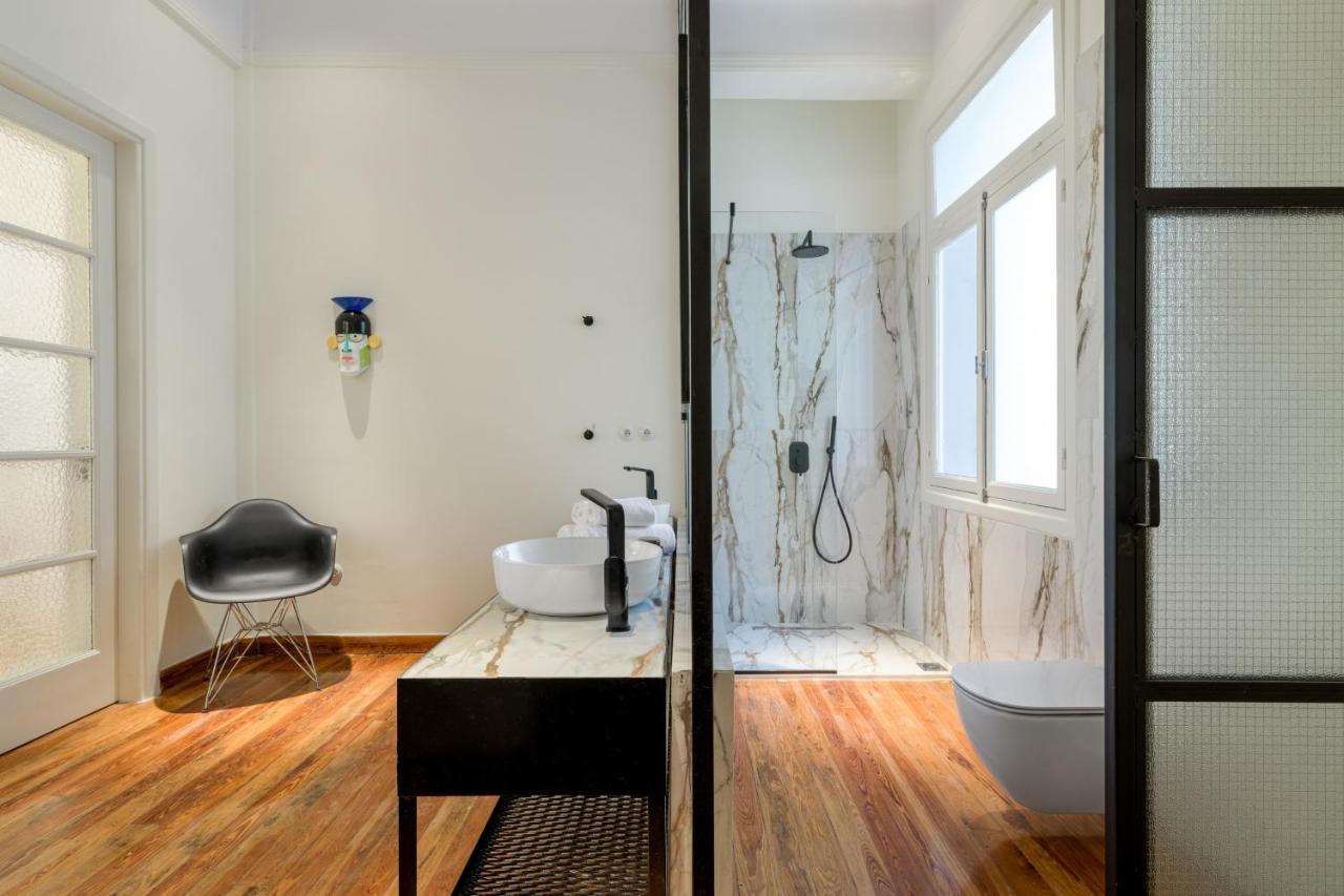 Your 4 Bdrm Dream House Acropolis View & Jacuzzi เอเธนส์ ภายนอก รูปภาพ
